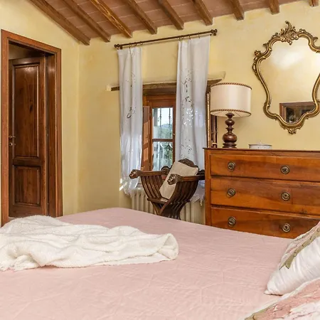 Podere Il Castello וילה